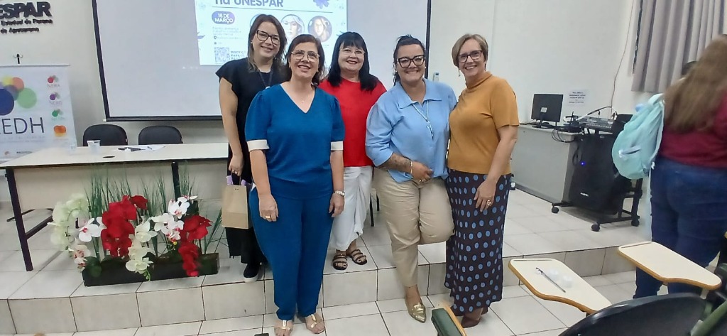 EVENTO MULHERES NA UNIVERSIDADE1 - Claudia.Pontara - Unespar Apucarana.jfif